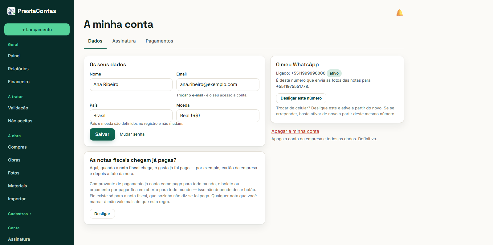 A tela de Conta, aba Dados, com o WhatsApp já ligado: o número ativo e o botão «Desligar este número».